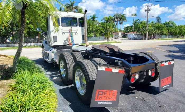 2020 Peterbilt 579