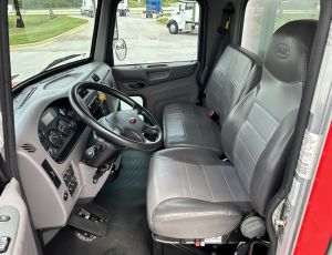 2020 Peterbilt 337