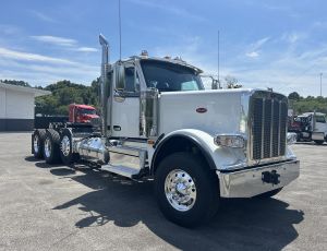 2025 Peterbilt 589