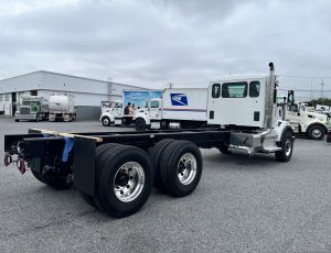 2025 Peterbilt 567