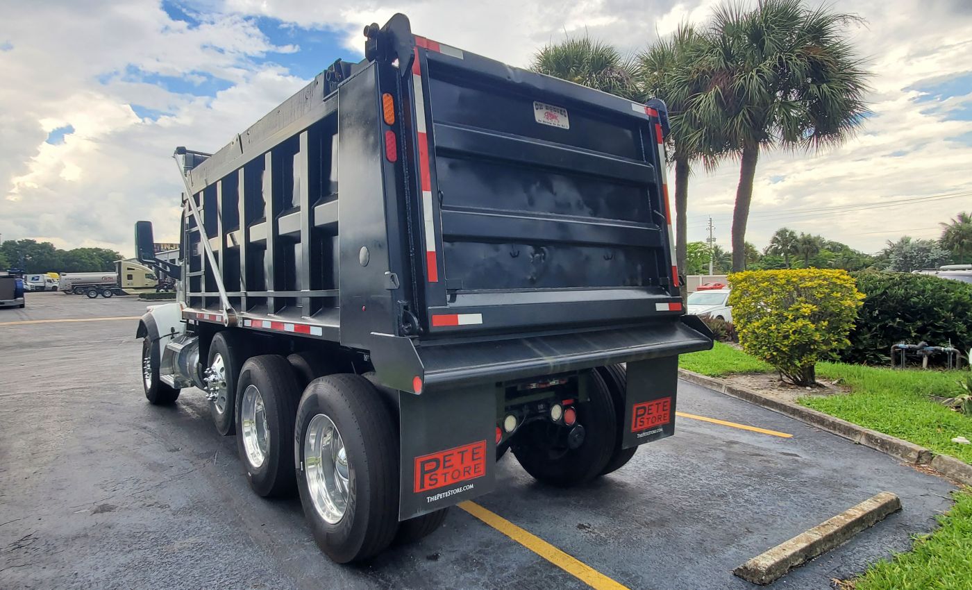 2019 Peterbilt 567