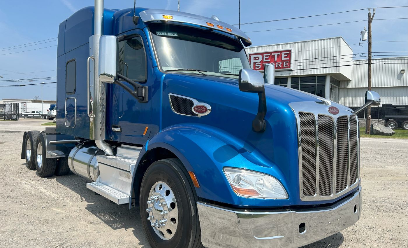 2021 Peterbilt 579