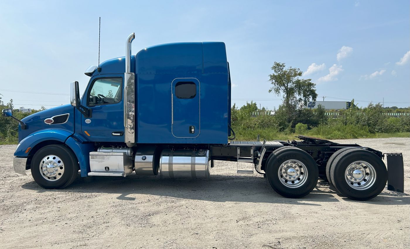 2021 Peterbilt 579