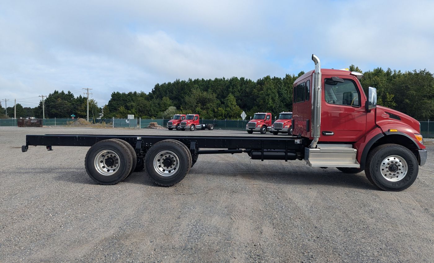 2024 Peterbilt 548