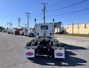 2025 Peterbilt 589