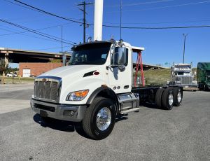 2025 Peterbilt 548