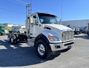 2025 Peterbilt 548